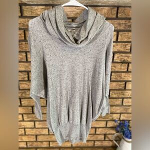 Grey‎ if it were me sweater